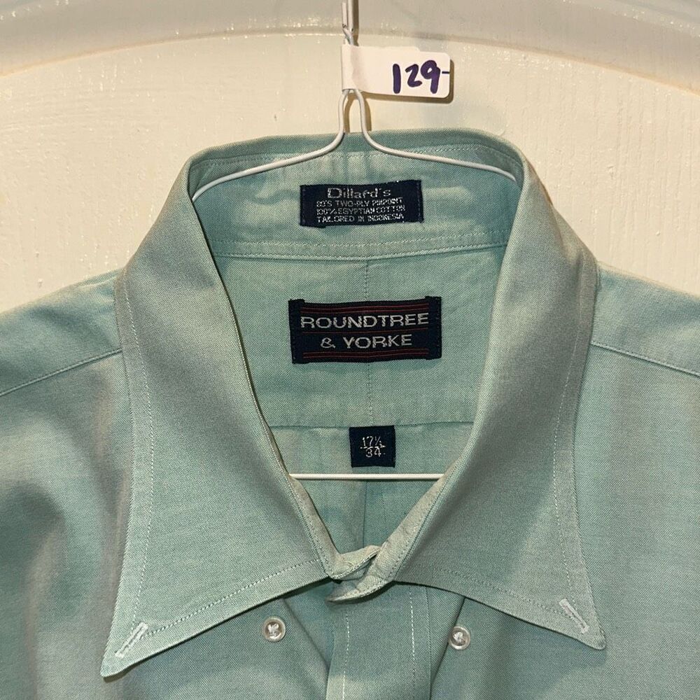 Dress Shirt Pinpoint Cotton Roundtree & York. 17 1/2 - 34